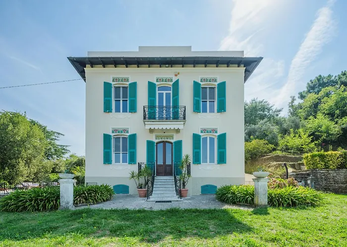 Diana By Interhome * La Spezia